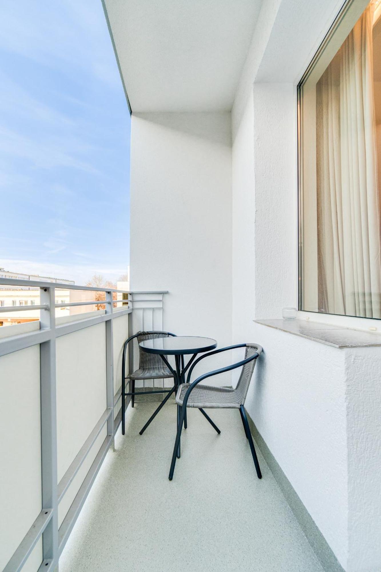 Bright Day Apartment - Self Check-In 24H, 10 Min Market Square Вроцлав Экстерьер фото